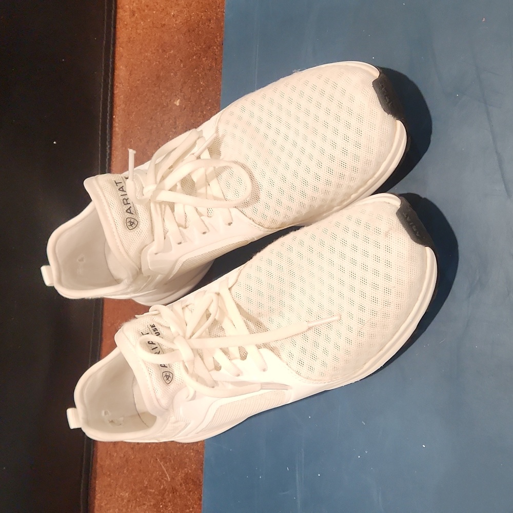 Ariat tennis shoes